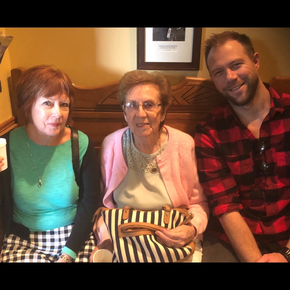 Meet your Posher, Delaine